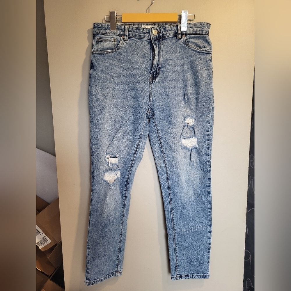 Urban Planet Vintage Mom Blue Distressed Women Jeans, Size 9 (30)